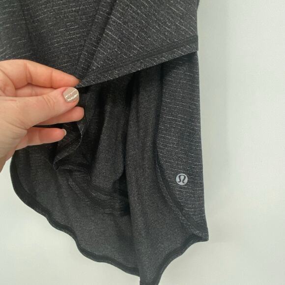 Lululemon Athletica Women's Heather Black Striped Seek The Heat Tank Top Size 6 - Picture 6 of 10